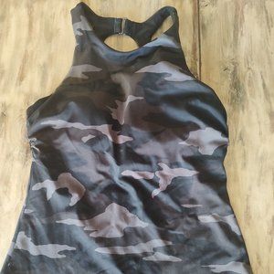 Athleta Tankini 36B/C swim top camo black medium